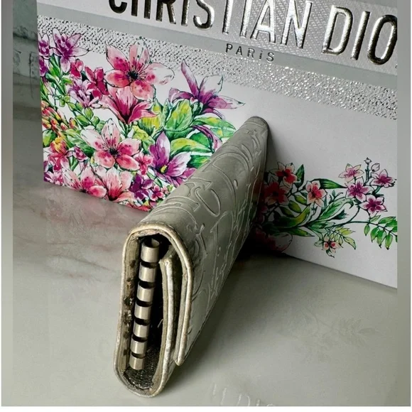 CHRISTIAN DIOR Metallic Key Pouch - Picture 7 of 12